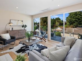 10120 NE 185th Street D, Bothell WA 98011