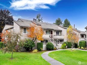 14200 NE 171st Street F203, Woodinville WA 98072