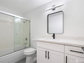 14200 NE 171st Street F203, Woodinville WA 98072