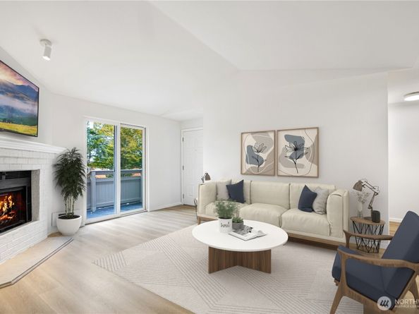 14200 NE 171st Street F203, Woodinville WA 98072