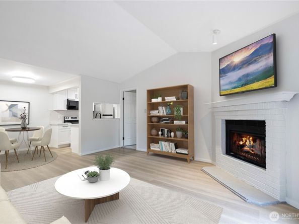 14200 NE 171st Street F203, Woodinville WA 98072