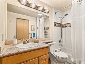 6960 California Avenue SW A106, Seattle WA 98126