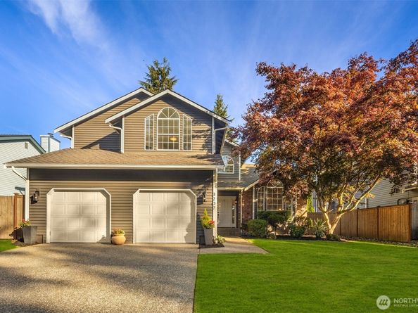 3207 212th Street SE, Bothell WA 98021
