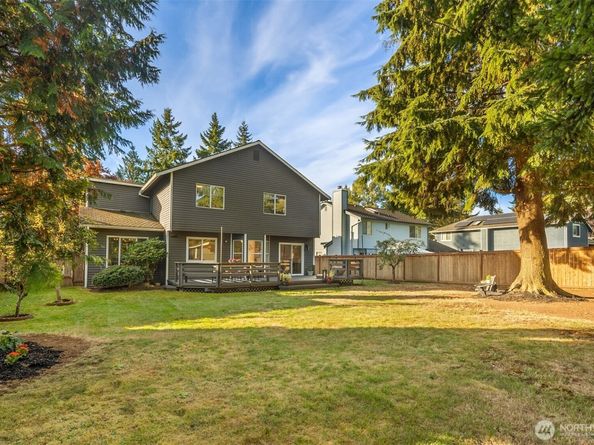 3207 212th Street SE, Bothell WA 98021