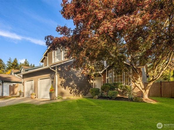 3207 212th Street SE, Bothell WA 98021