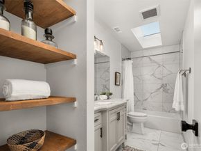 3207 212th Street SE, Bothell WA 98021