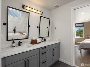 1826 S Lane Street, Seattle WA 98144