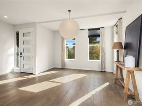 1826 S Lane Street, Seattle WA 98144