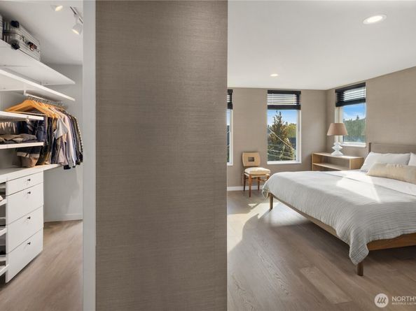 1826 S Lane Street, Seattle WA 98144