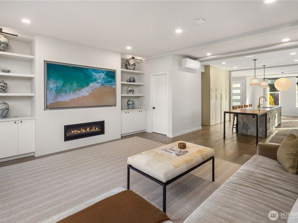 1826 S Lane Street, Seattle WA 98144