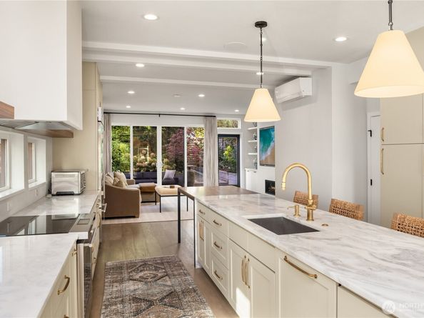 1826 S Lane Street, Seattle WA 98144