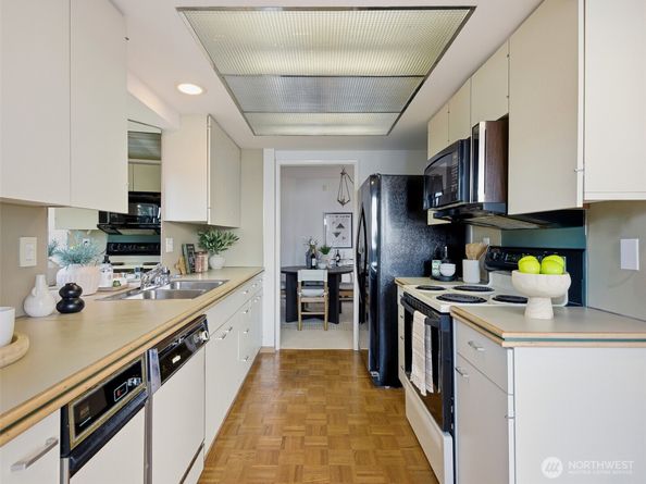 6321 Seaview Avenue NW 2, Seattle WA 98107