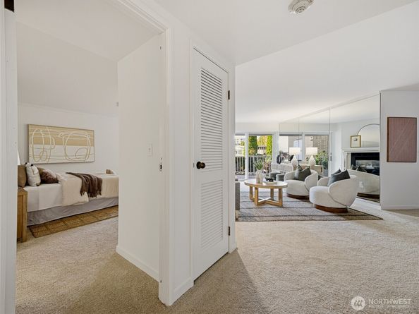 6321 Seaview Avenue NW 2, Seattle WA 98107