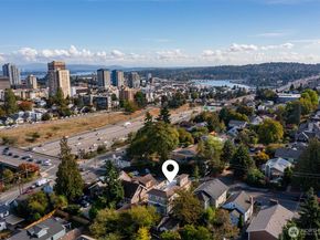 400 NE 50th Street, Seattle WA 98105