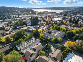 18150 73rd Avenue NE B306, Kenmore WA 98028