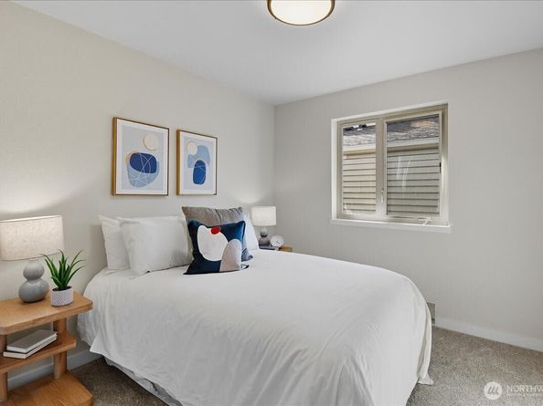18150 73rd Avenue NE B306, Kenmore WA 98028