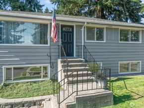 20631 10th Avenue S, Des Moines WA 98198