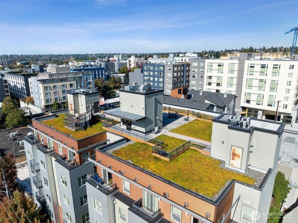 1026 NE 65th Street A410, Seattle WA 98115