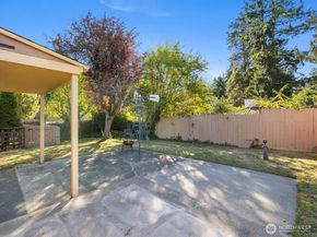 15326 Ashworth Place N, Shoreline WA 98133