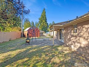 15326 Ashworth Place N, Shoreline WA 98133