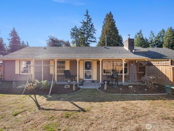 15326 Ashworth Place N, Shoreline WA 98133