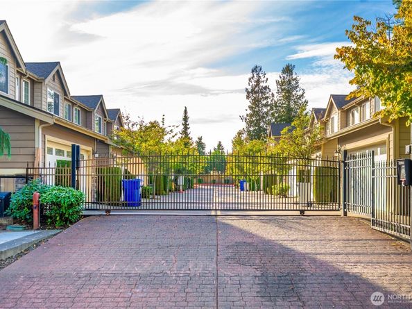 10715 SE 242nd Street B1, Kent WA 98030