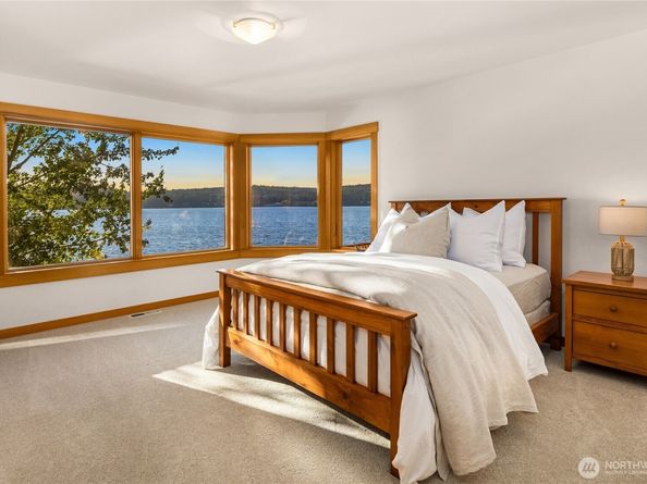 14433 Silven Avenue NE, Bainbridge Island WA 98110