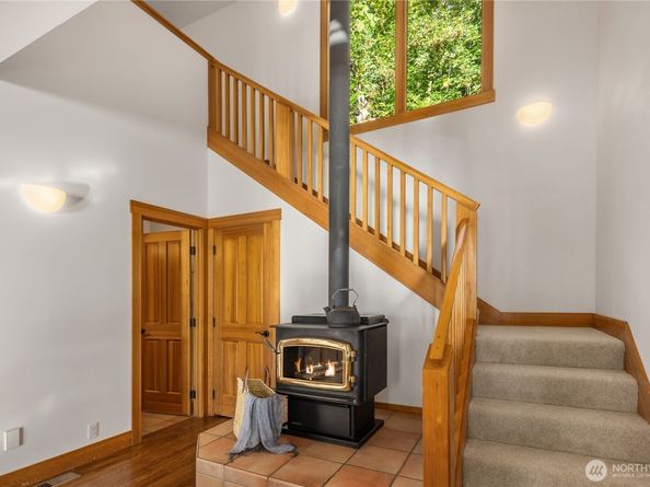 14433 Silven Avenue NE, Bainbridge Island WA 98110