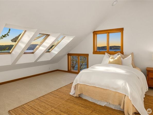 14433 Silven Avenue NE, Bainbridge Island WA 98110