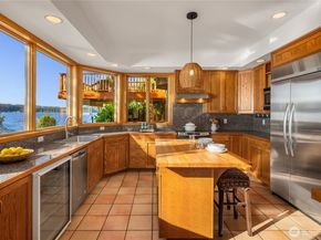 14433 Silven Avenue NE, Bainbridge Island WA 98110