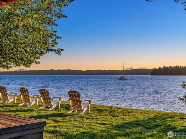 14433 Silven Avenue NE, Bainbridge Island WA 98110