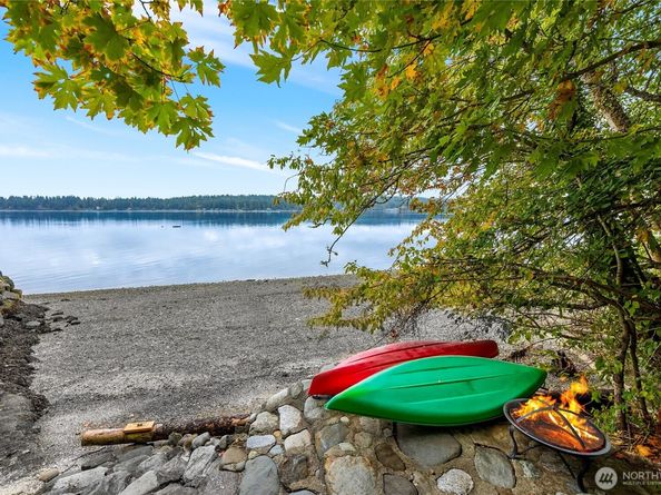 14433 Silven Avenue NE, Bainbridge Island WA 98110