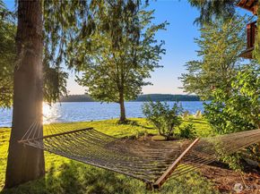 14433 Silven Avenue NE, Bainbridge Island WA 98110