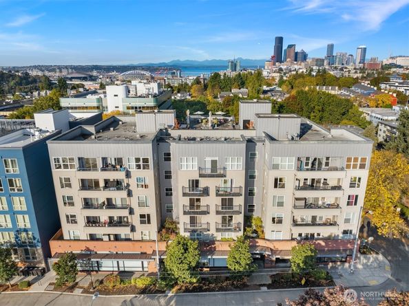 303 23rd Avenue S 310, Seattle WA 98144