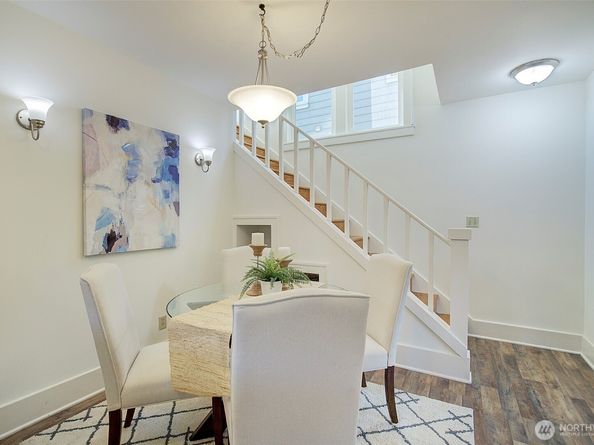 737 N 80th Street, Seattle WA 98103