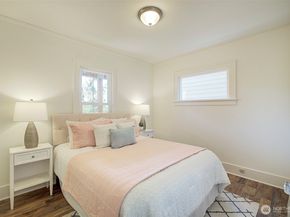 737 N 80th Street, Seattle WA 98103