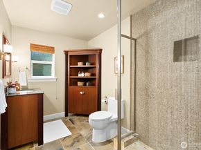 2631 38th Avenue W, Seattle WA 98199