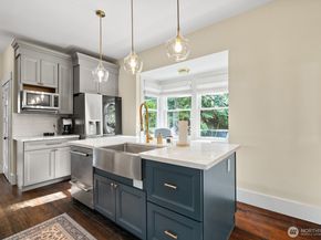 9615 57th Avenue S, Seattle WA 98118