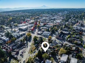 9237 18th Avenue SW, Seattle WA 98106