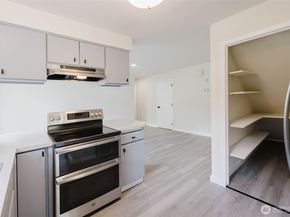 19546 23rd Avenue NE, Poulsbo WA 98370