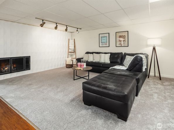 7469 174th Street SW, Edmonds WA 98026