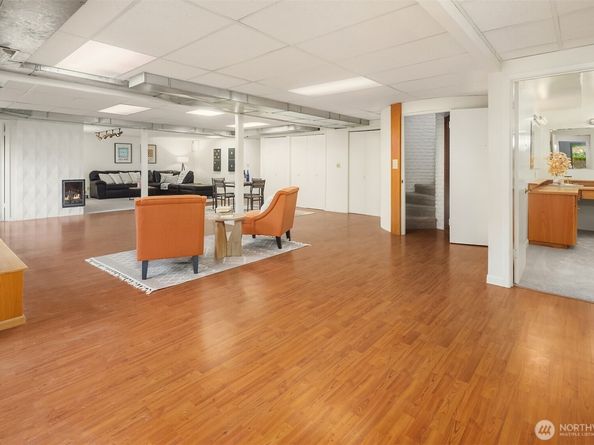 7469 174th Street SW, Edmonds WA 98026