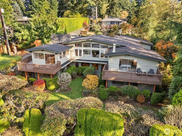 7469 174th Street SW, Edmonds WA 98026