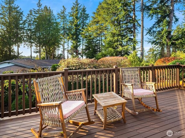 7469 174th Street SW, Edmonds WA 98026