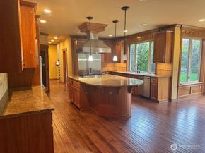 5012 112th Avenue NE, Kirkland WA 98033