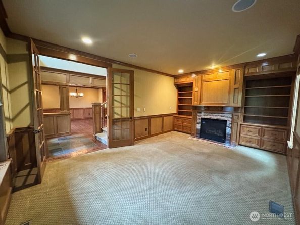 5012 112th Avenue NE, Kirkland WA 98033