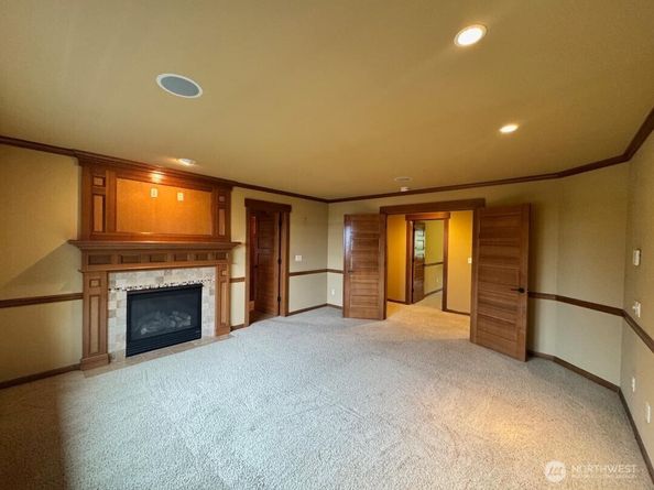 5012 112th Avenue NE, Kirkland WA 98033