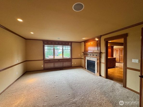 5012 112th Avenue NE, Kirkland WA 98033