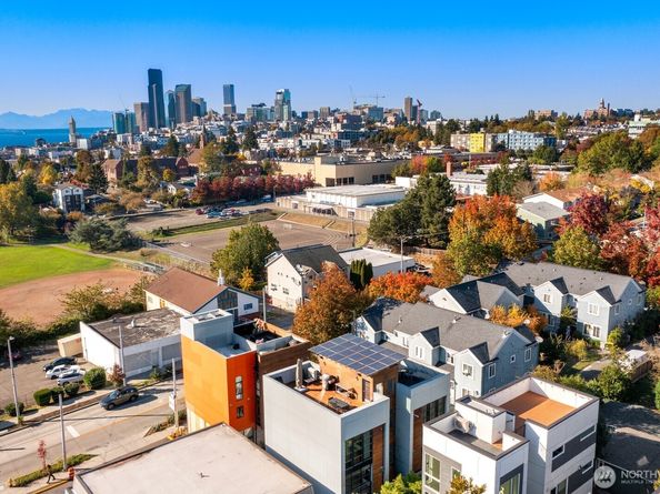 716 23rd Avenue S B, Seattle WA 98144