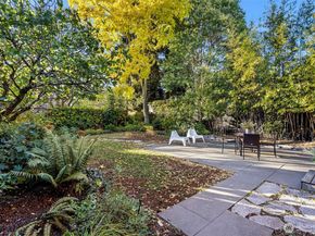 917 Broadway E, Seattle WA 98102